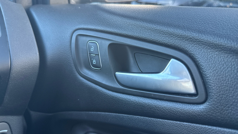 Ford Kuga 1.5 EcoBoost ST-Line 5dr 2WD Petrol Estate